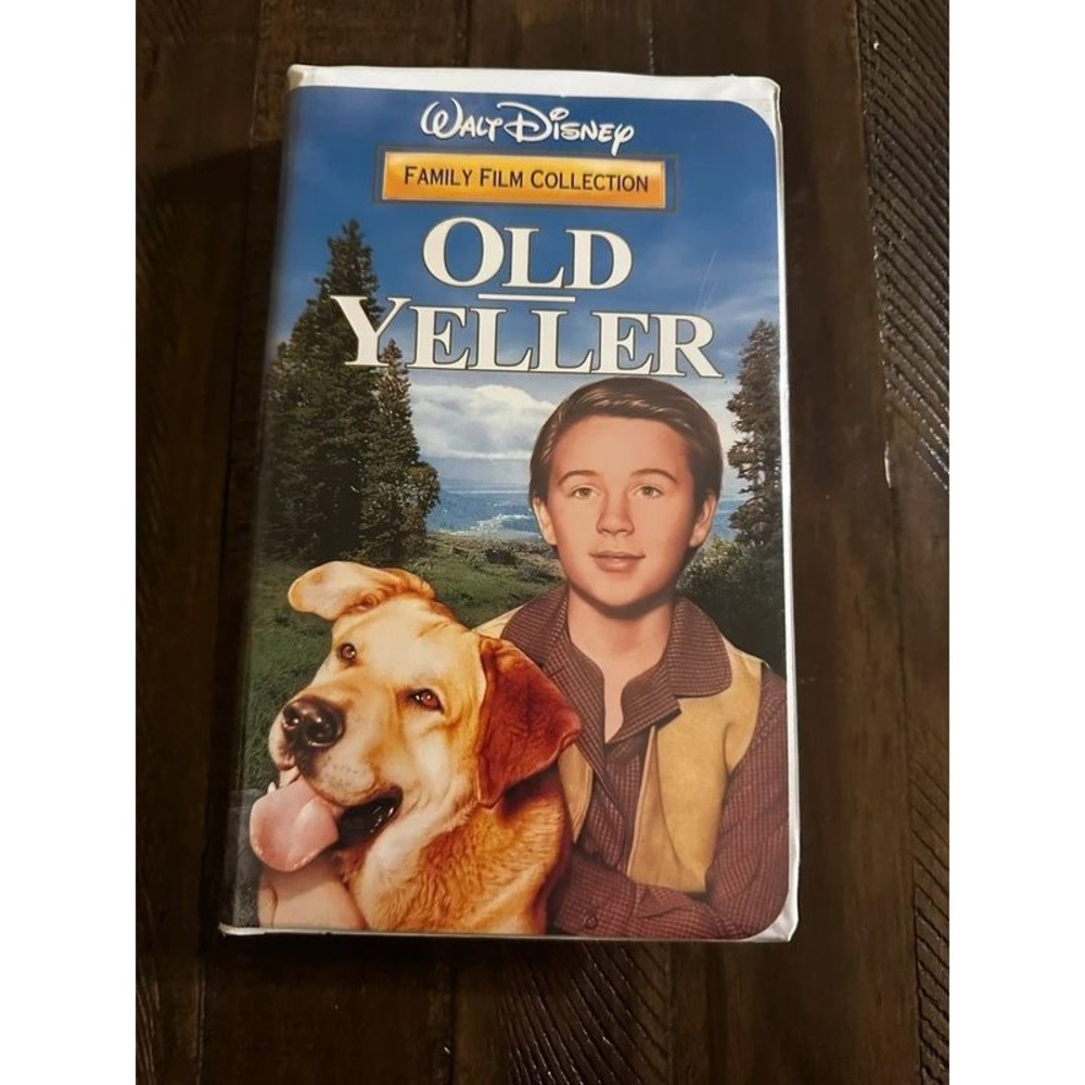 Walt Disney Old Yeller VHS OS Blue